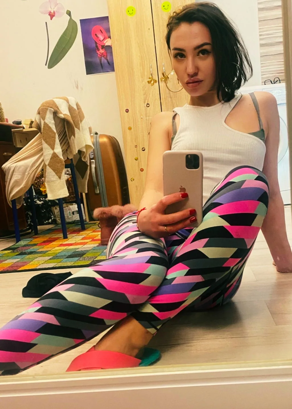 Sara — London